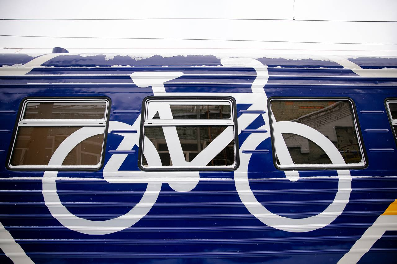 Ще одна модернізована електричка курсуватиме на Київщині: фото