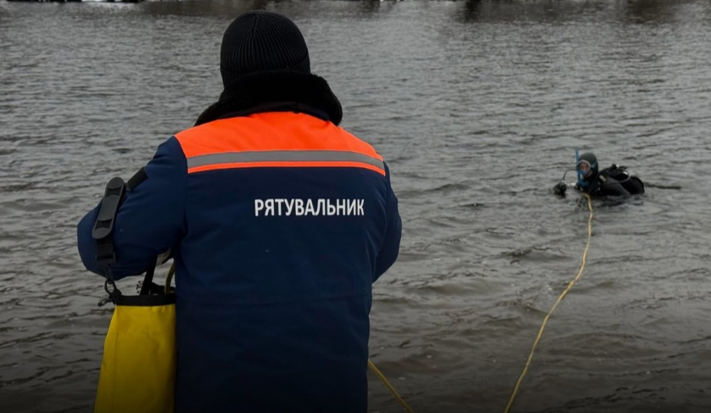 Купання на Водохреща 2026: перелік безпечних локацій з рятувальниками у Києві