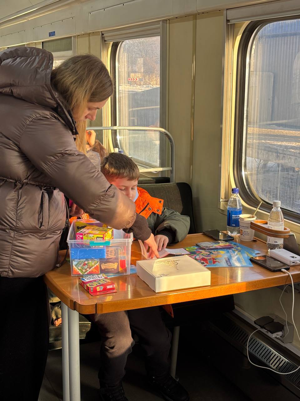 Укрзалізниця розгорнула перші 7 вагонів незламності на Київщині Укрзалізниця розгорнула перші 7 вагонів незламності на Київщині