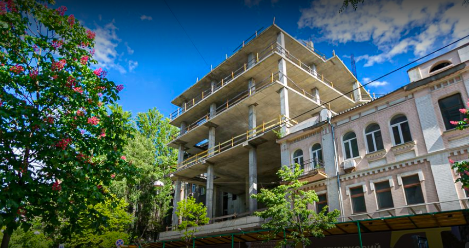 Исторический дом в Киеве изъяли из перечня объектов культнаследия