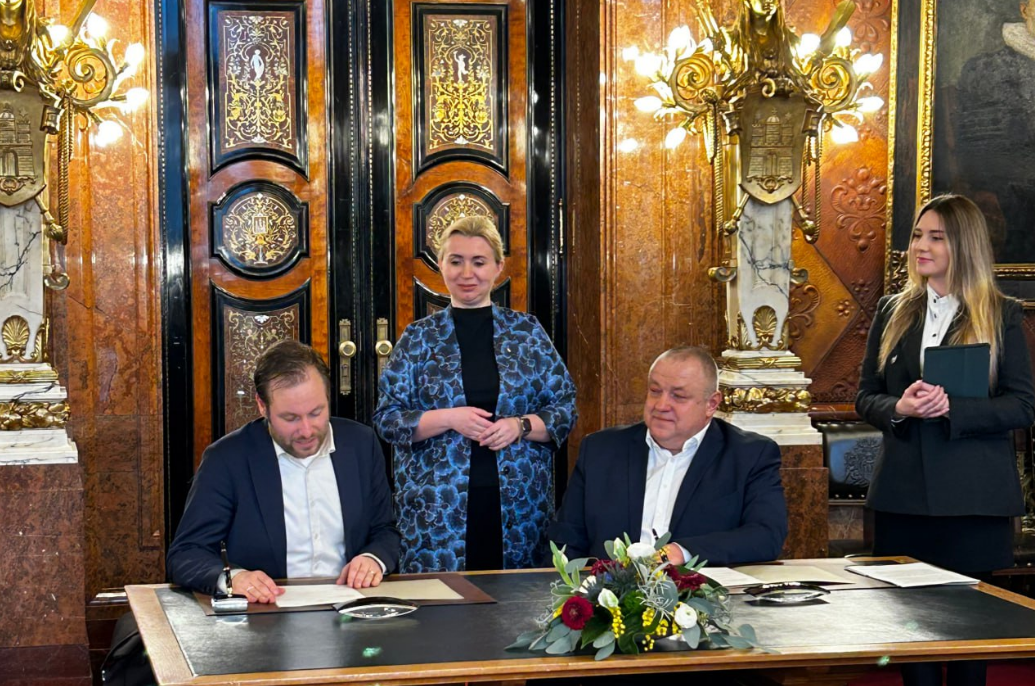 Київ та Гамбург підписали Меморандум про співпрацю у сфері транспорту: що він передбачає