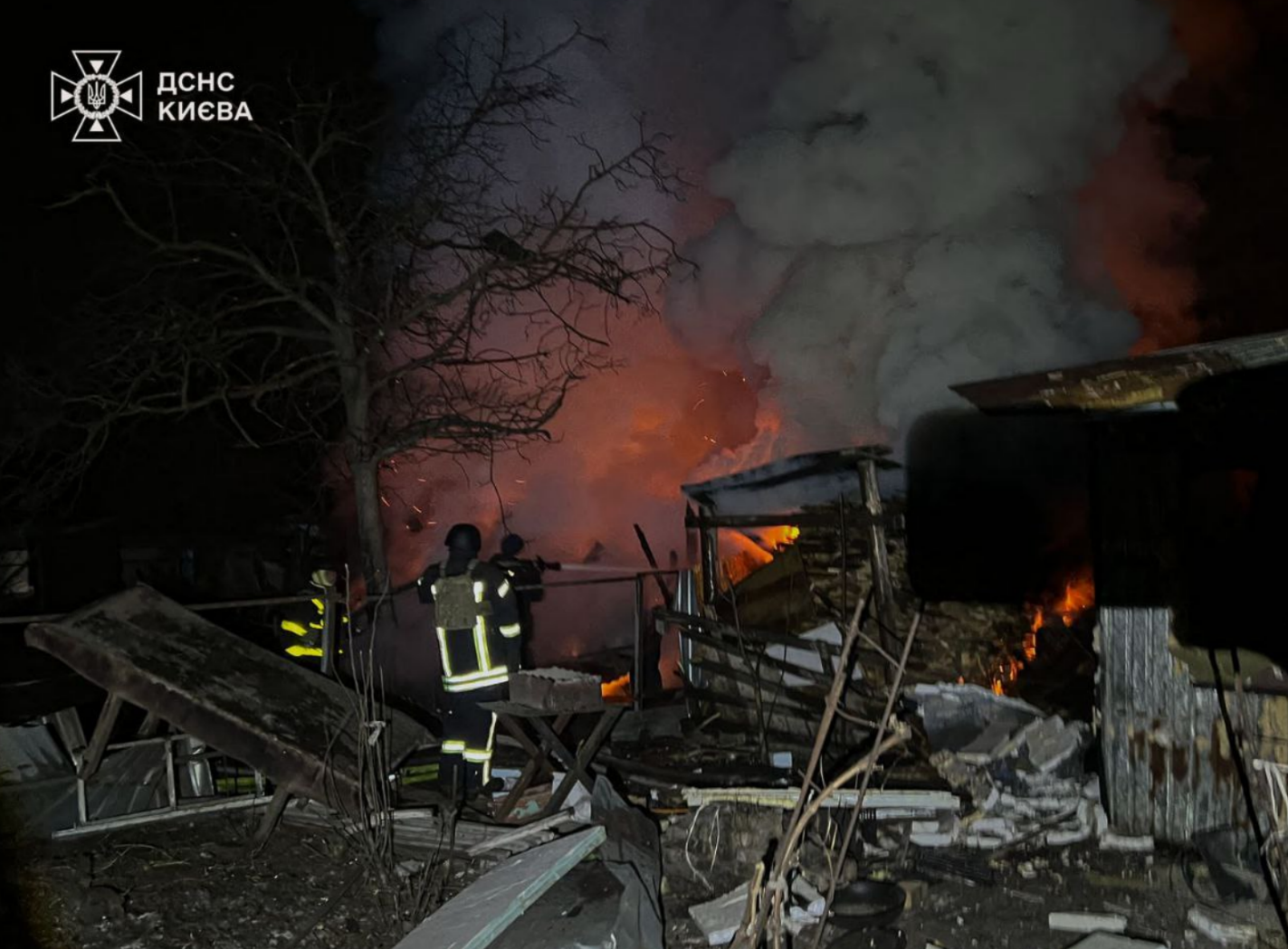 Атака дронів на Київ 23 лютого: які наслідки у Печерському, Голосіївському та Дарницькому районі