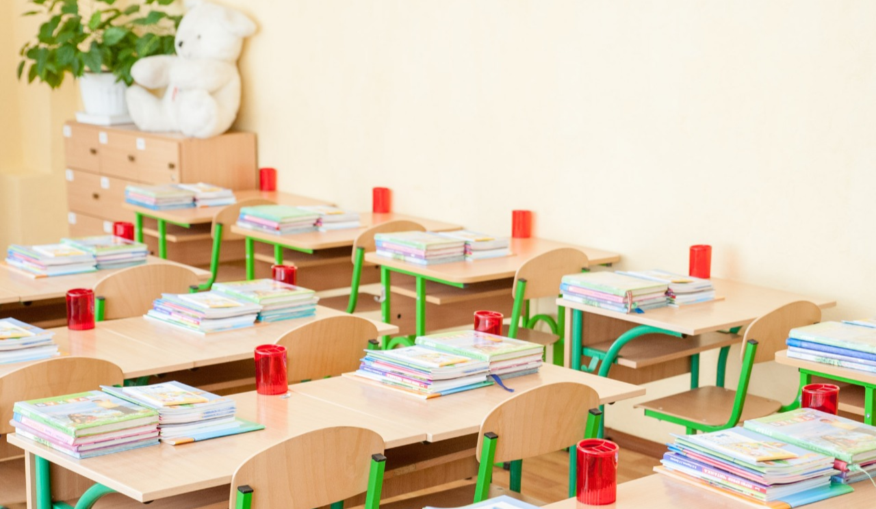 Cкільки школярів у Києві повернулися до очного навчання: подробиці