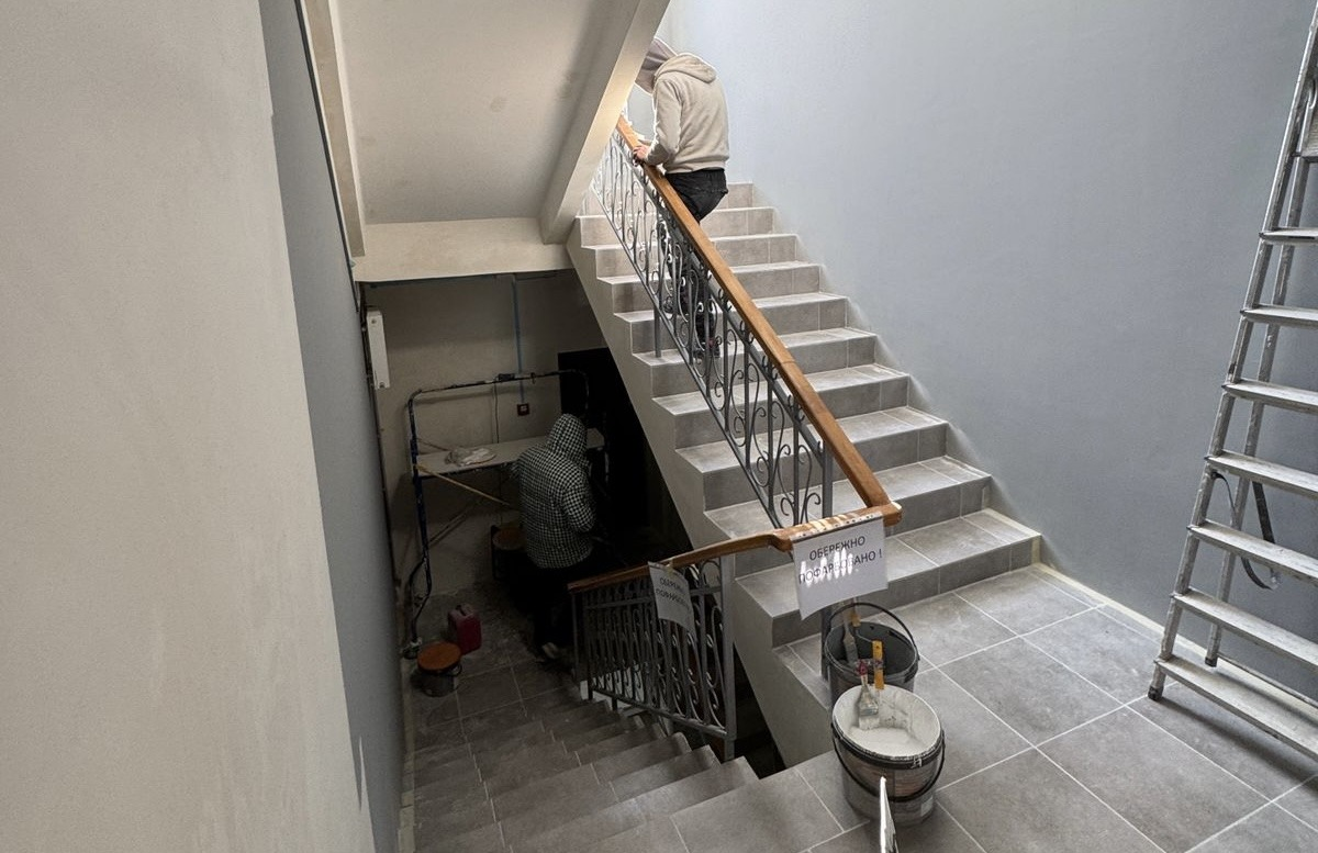 Комплексна відбудова Бородянки на Київщині: як відновлюють житло та адмінбудівлю