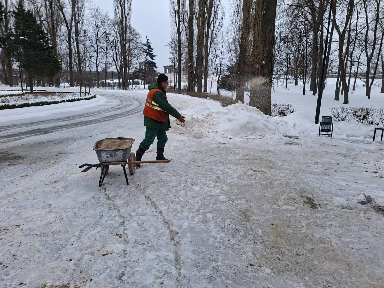 Боротьба зі снігом у Києві