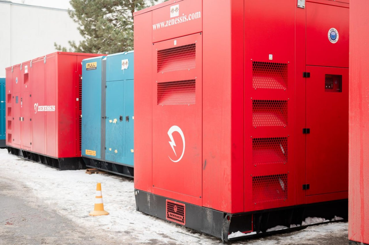 Литва та Данія передали генератори для потреб критичної інфраструктури Києва