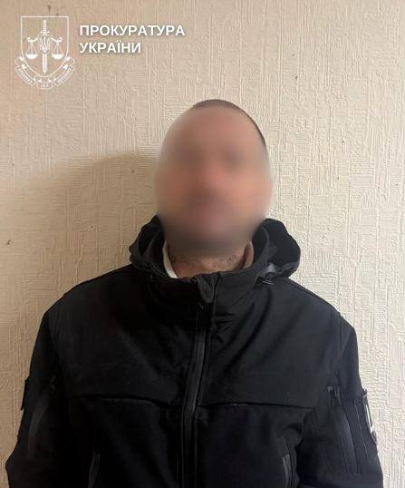 Вибух авто біля будівлі СБУ в Києві: двох чоловіків підозрюють у теракті