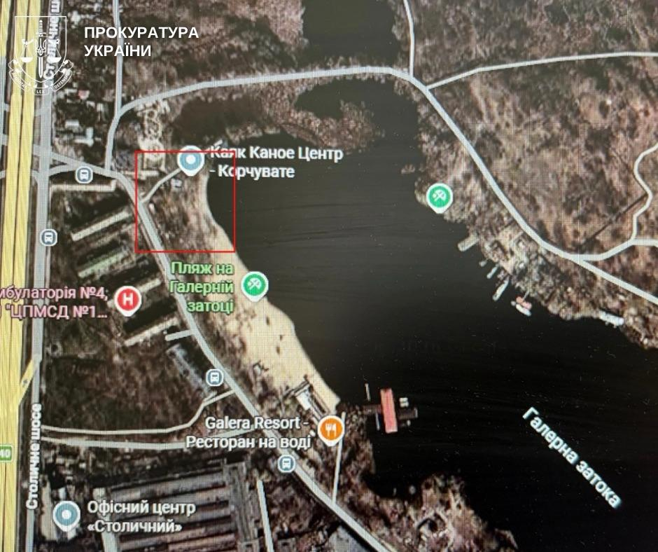 Прокуратура Києва вимагає знести незаконний самобуд на Галерній затоці: деталі