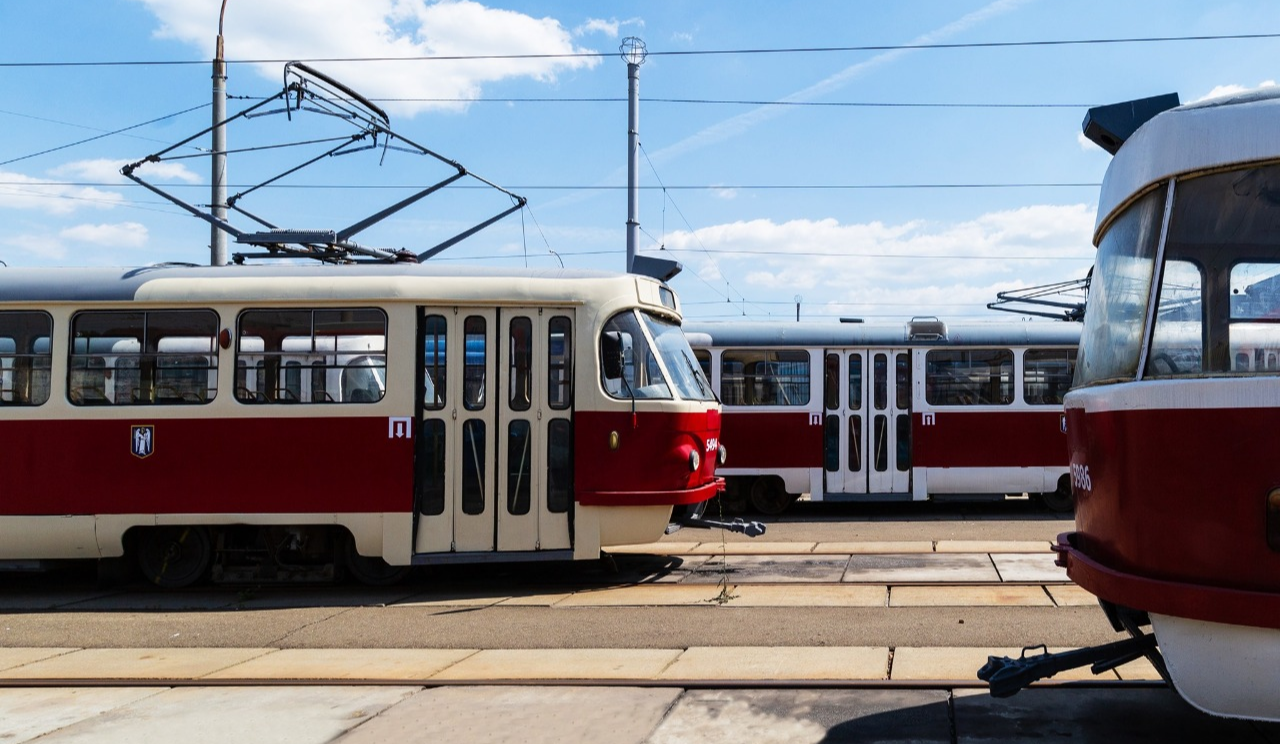 У Києві поступово відновлюватимуть роботу електротранспорту — КМДА