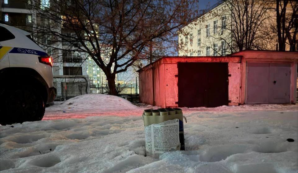 Підліток запустив салют у Голосіївському районі: поліція розслідує хуліганство