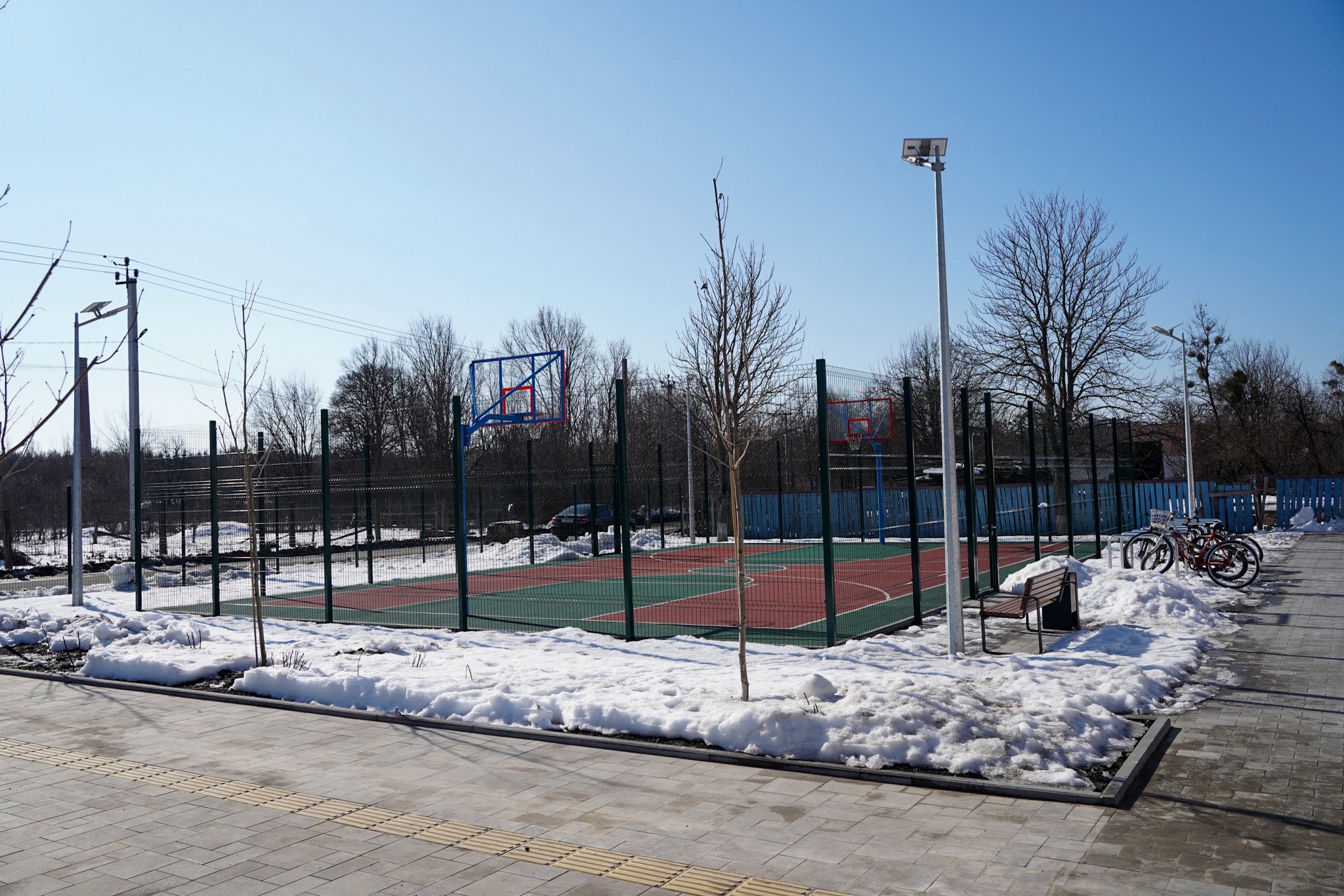 На Київщині відбудували гімназію, пошкоджену під час бойових дій у 2022 році: фото