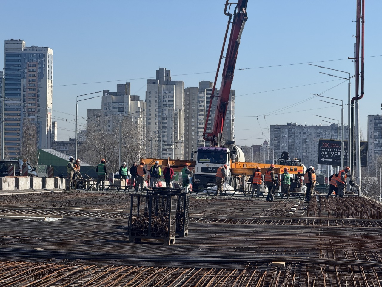 В Оболонському районі Києва триває капремонт шляхопроводу: коли завершать роботи