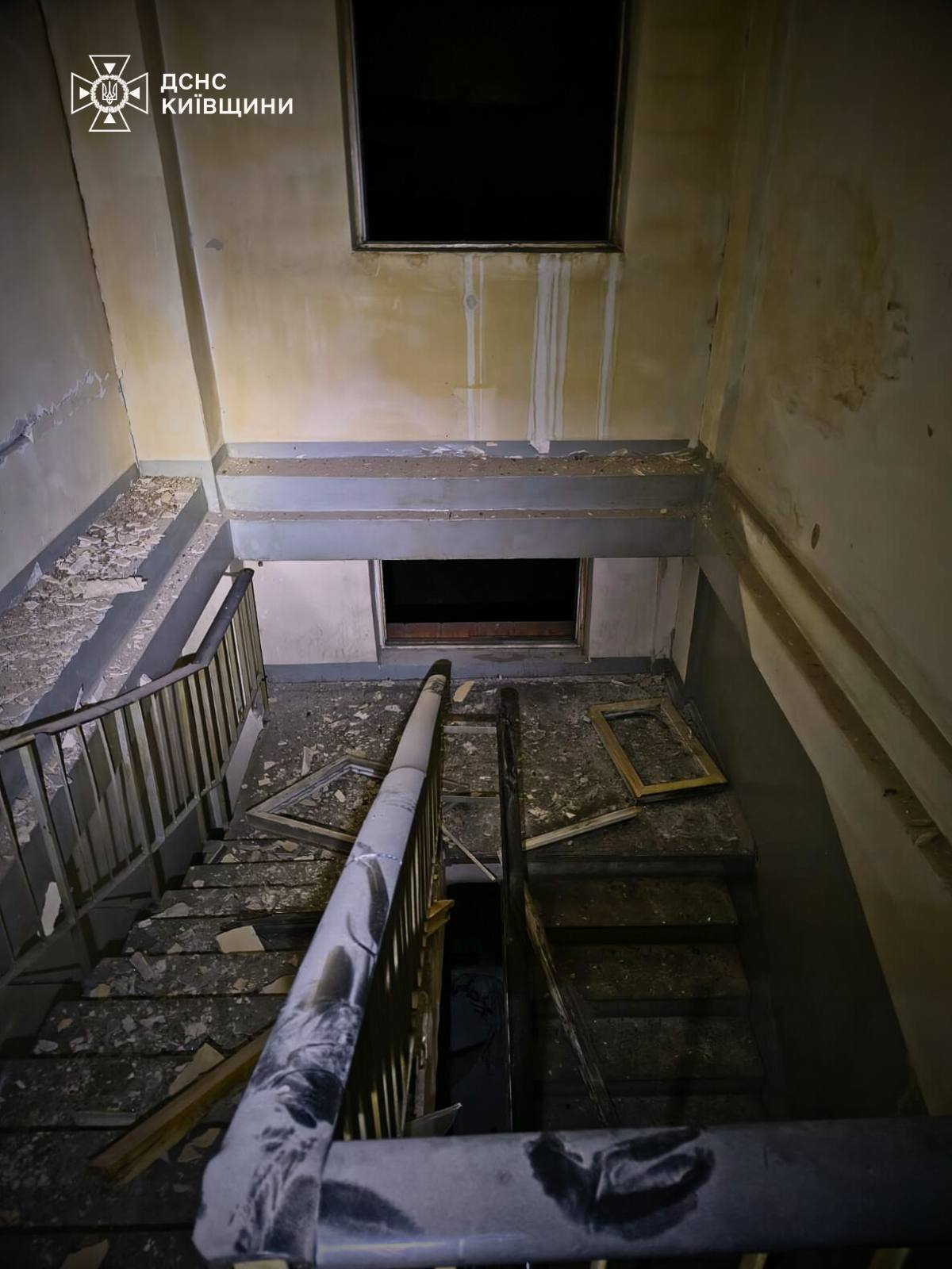 Є загиблі та поранені: які наслідки нічного масованого обстрілу Київщини 14 березня 2026 року