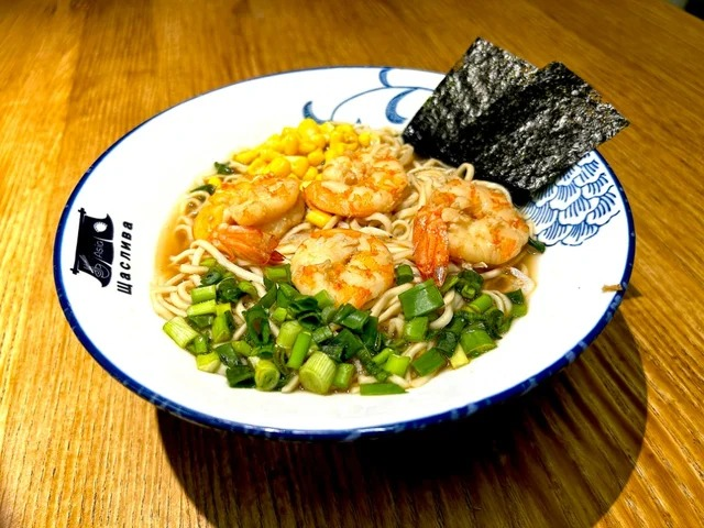 Нове місце: ресторан азійської кухні "Asia Щаслива" в центрі Києва