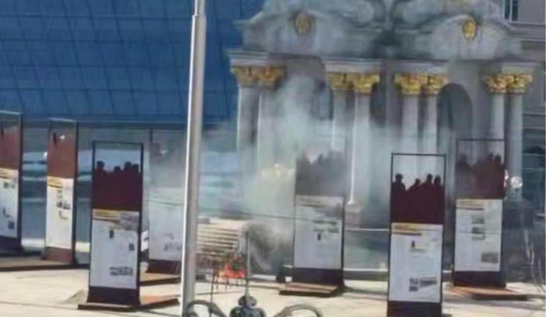 Уламки російського дрона впали біля Монумента Незалежності: відео