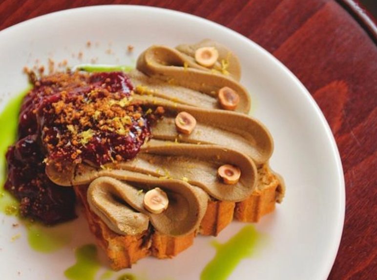 Бельгійські вафлі в STORIES cafe