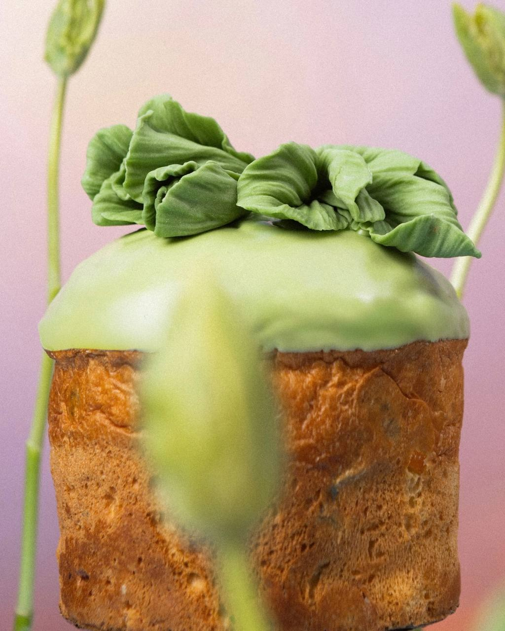 Де у Києві замовити паску до Великодня 2026 року: заклади, меню та ціни