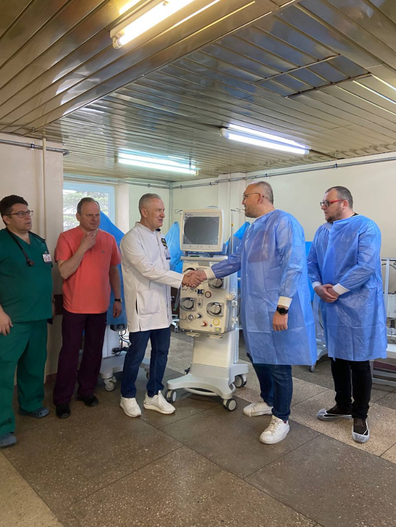 Реанімація лікарні ім. Мечникова отримала обладнання останнього покоління від АТБ і партнерів