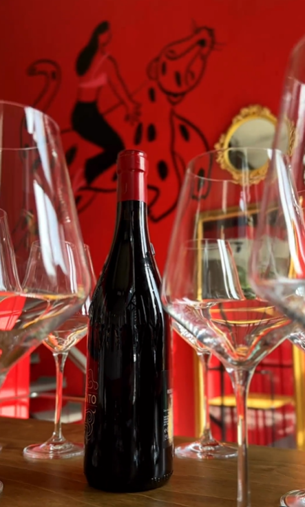 Винний бар Ляля Wine Bar на Осокорках: меню та ціни