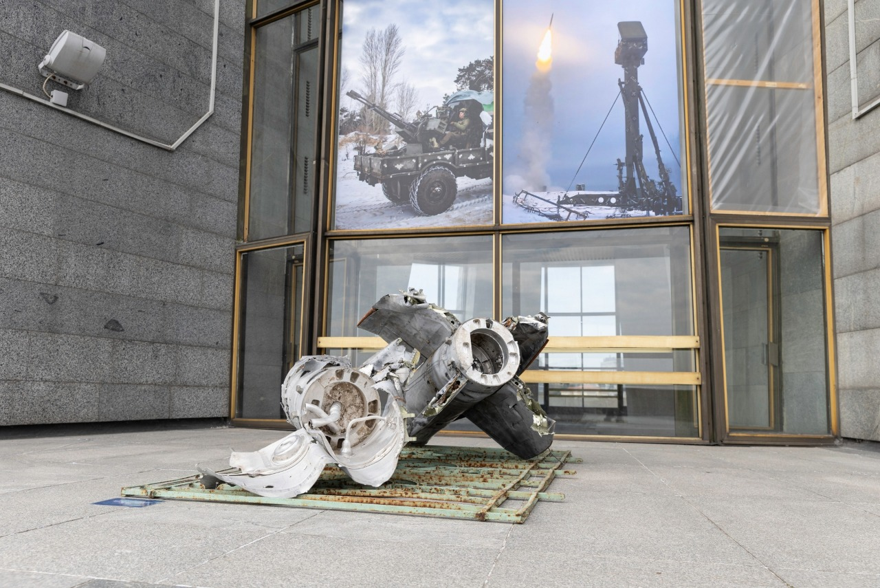 У Києві відкрили виставку про боротьбу за українське небо на початку повномасштабного вторгнення