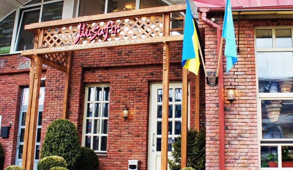 Нове місце: "Мусафір Бахчисарай" на Дніпровській набережній