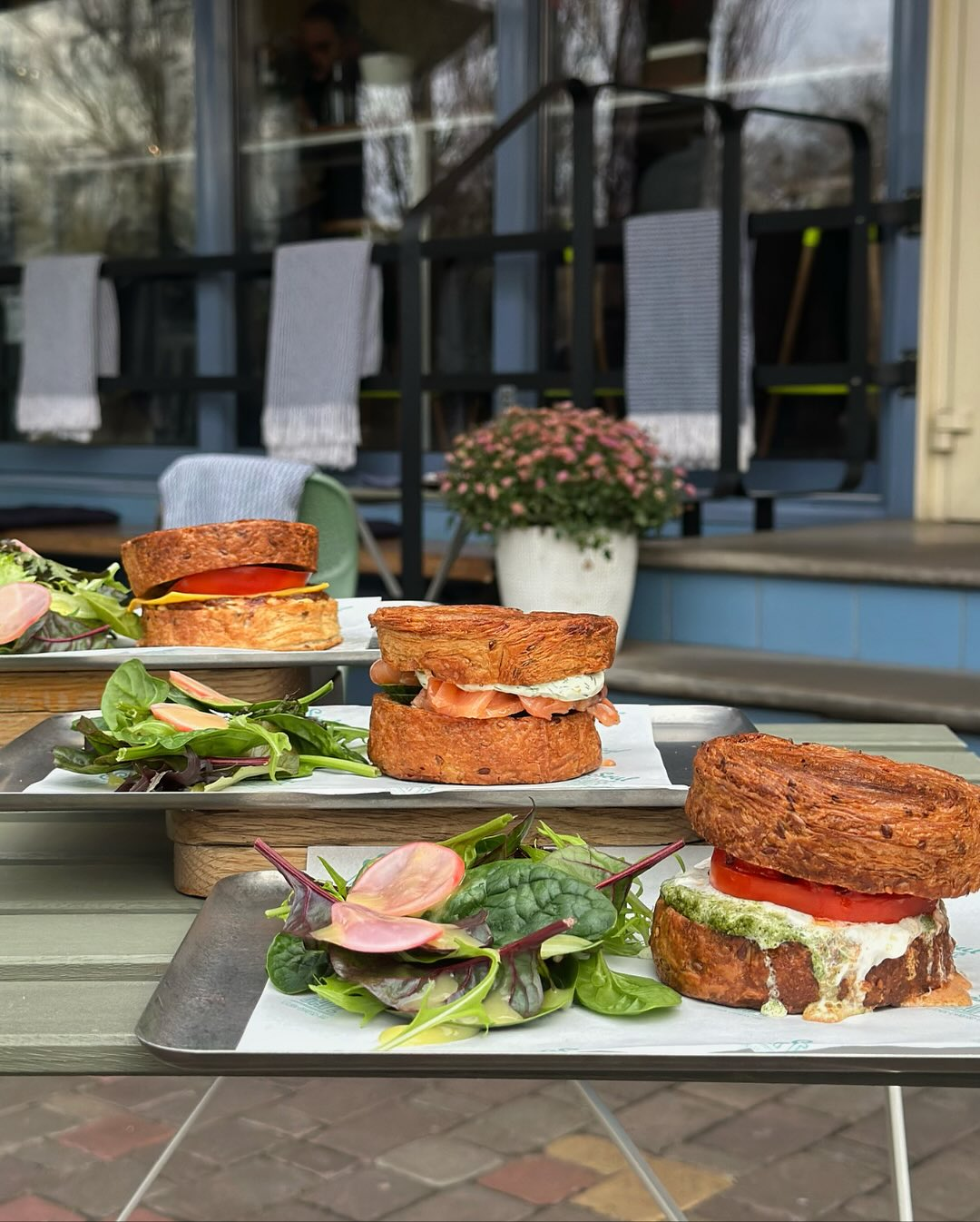 Де поснідати у Києві: добірка закладів з адресами, меню та цінами