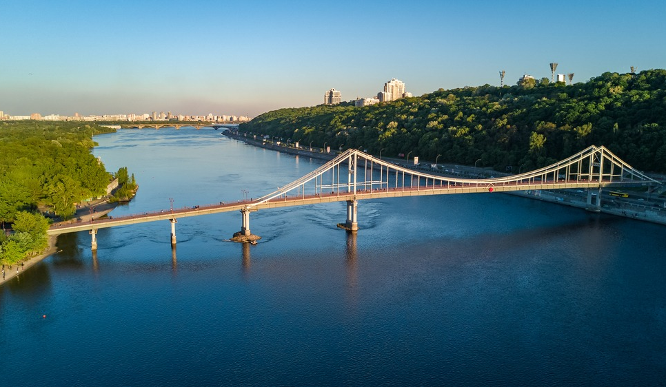 Кияни просять розвивати громадський річковий транспорт на Дніпрі: петиція