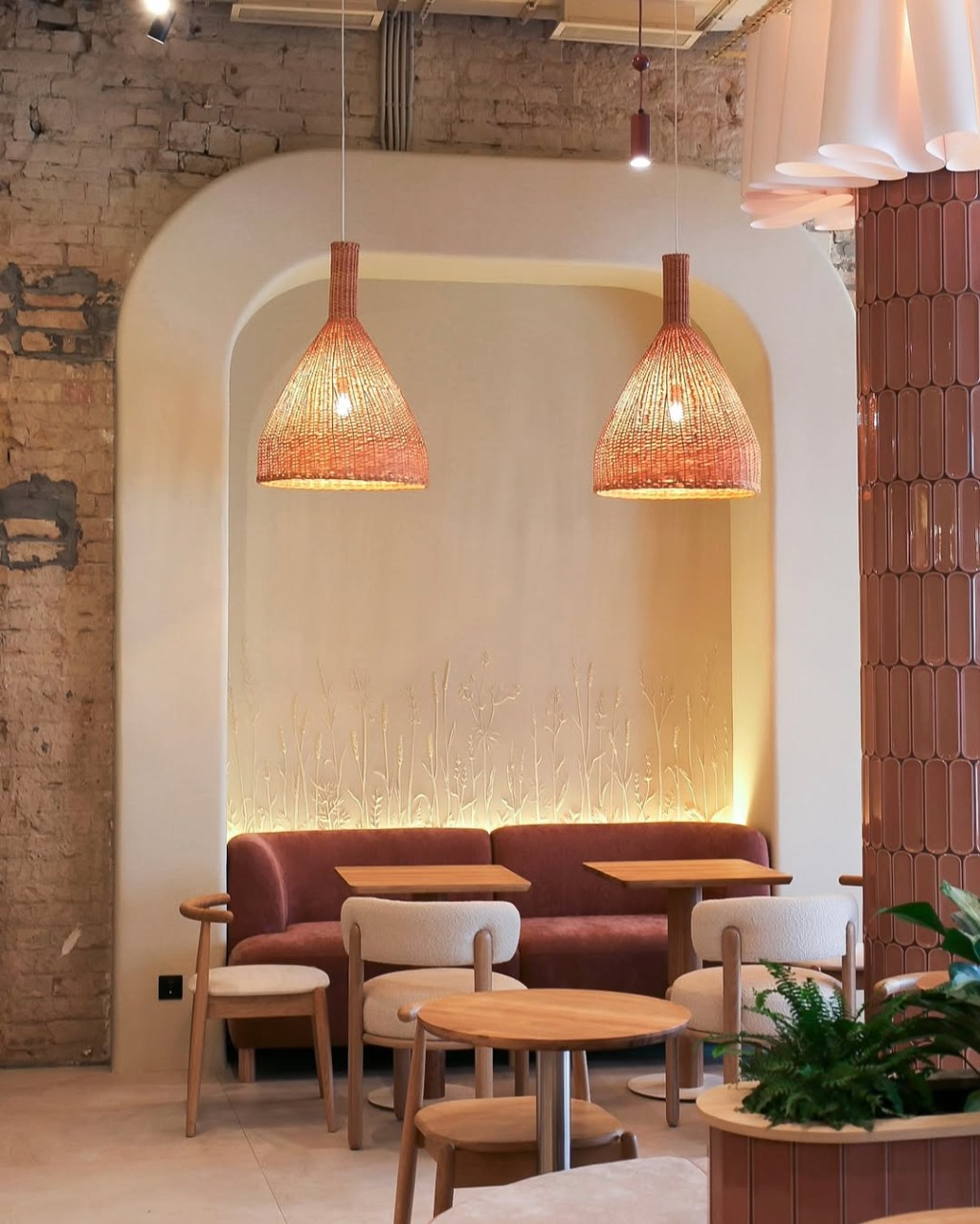 На Подолі у Києві запрацював новий заклад — сучасна пекарня-кухня ALTO: адреса, меню та ціни