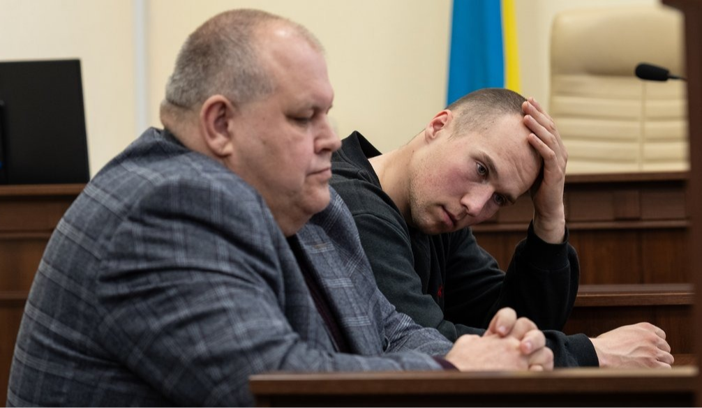 За патрульних, яких звинувачують у втечі під час теракту у Києві, внесли заставу