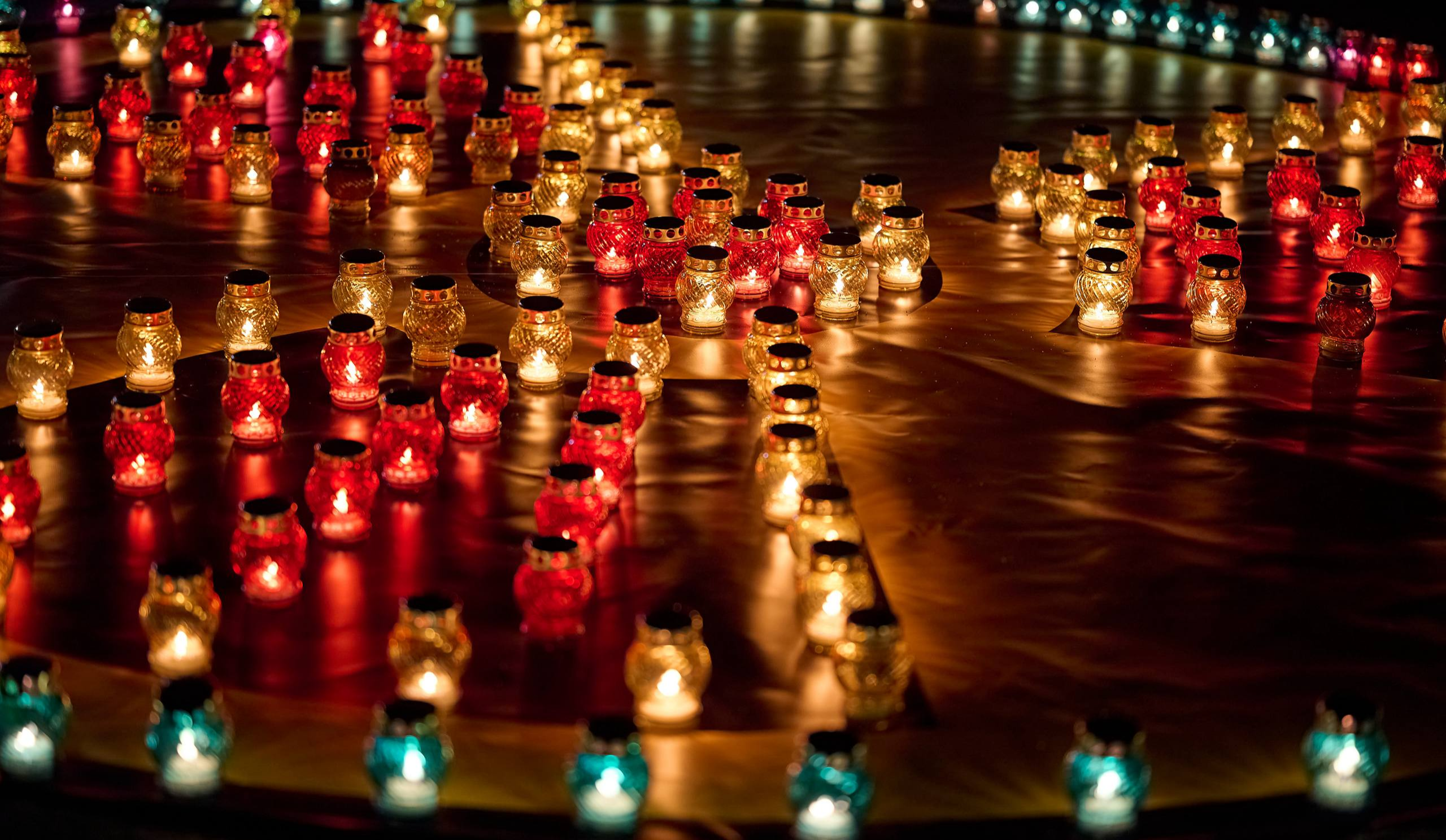 Україна та світ вшановують 40-ві роковини Чорнобильської трагедії