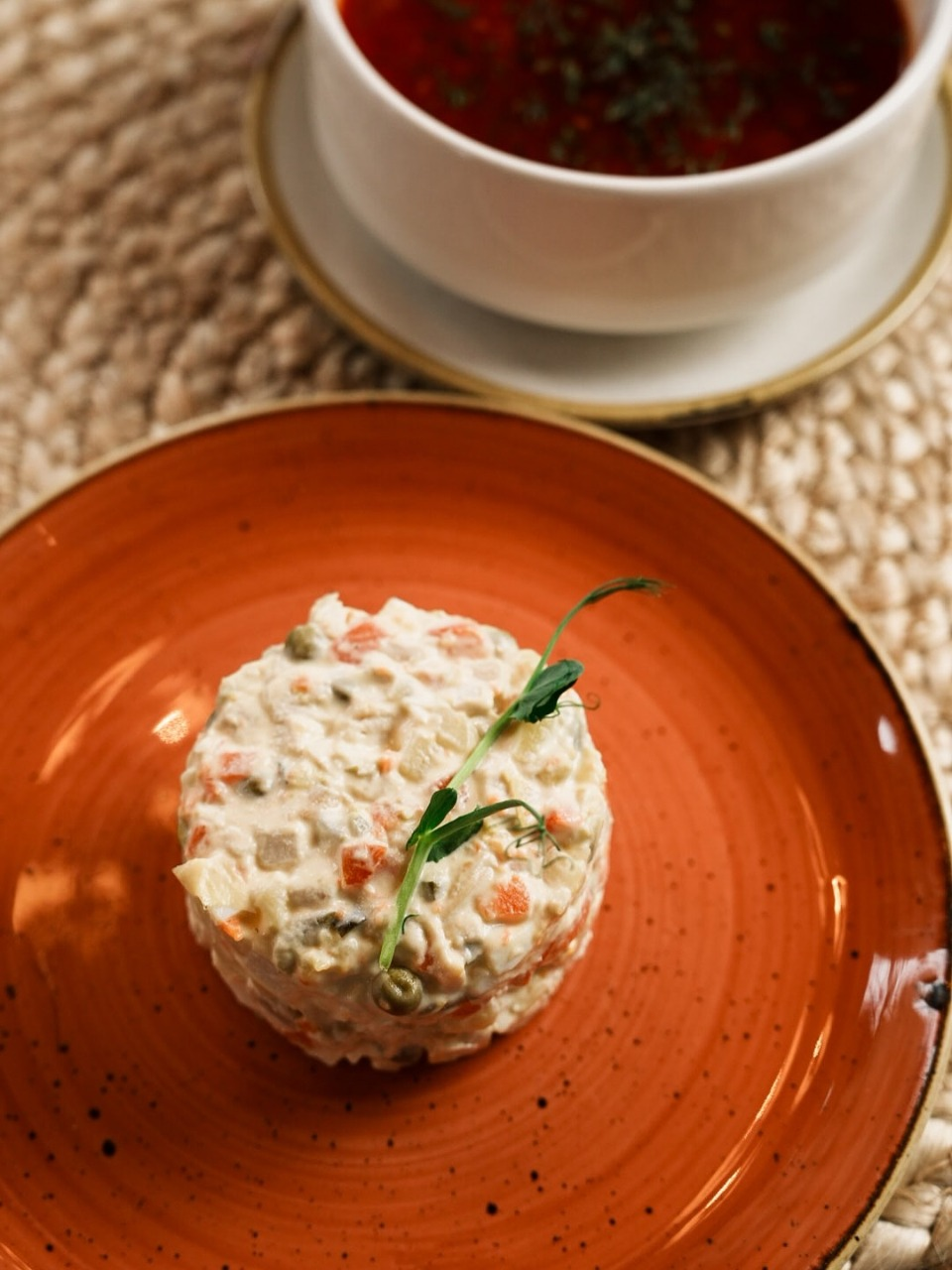 Кафе і ресторани Києва, де можна пообідати: адреси, меню та ціни