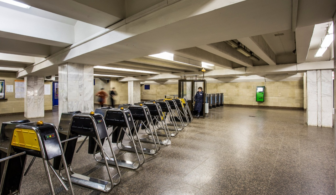 У столичній підземці закривають останні каси: як тепер оплатити проїзд