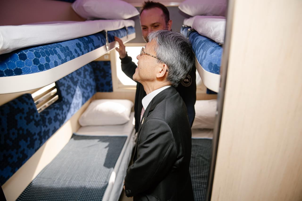 Флагманський потяг "Сакура" сполученням Київ — Ужгород вирушив у перший рейс: фото