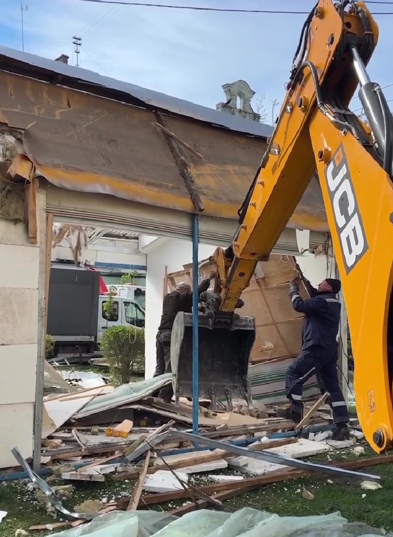 На Львівській площі повністю завершили демонтаж МАФів