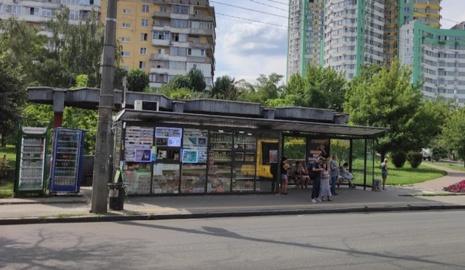 У Києві замість демонтованої модерністської зупинки на Пріорці встановлять кіоск