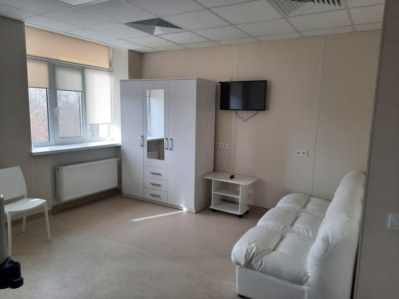 У київському пологовому будинку №3 відкрилось нове акушерське відділення з сучасною технікою та комфортними залами