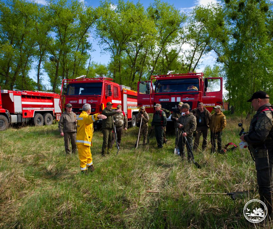 У зоні відчуження на Київщині провели навчання з гасіння лісових пожеж: фото