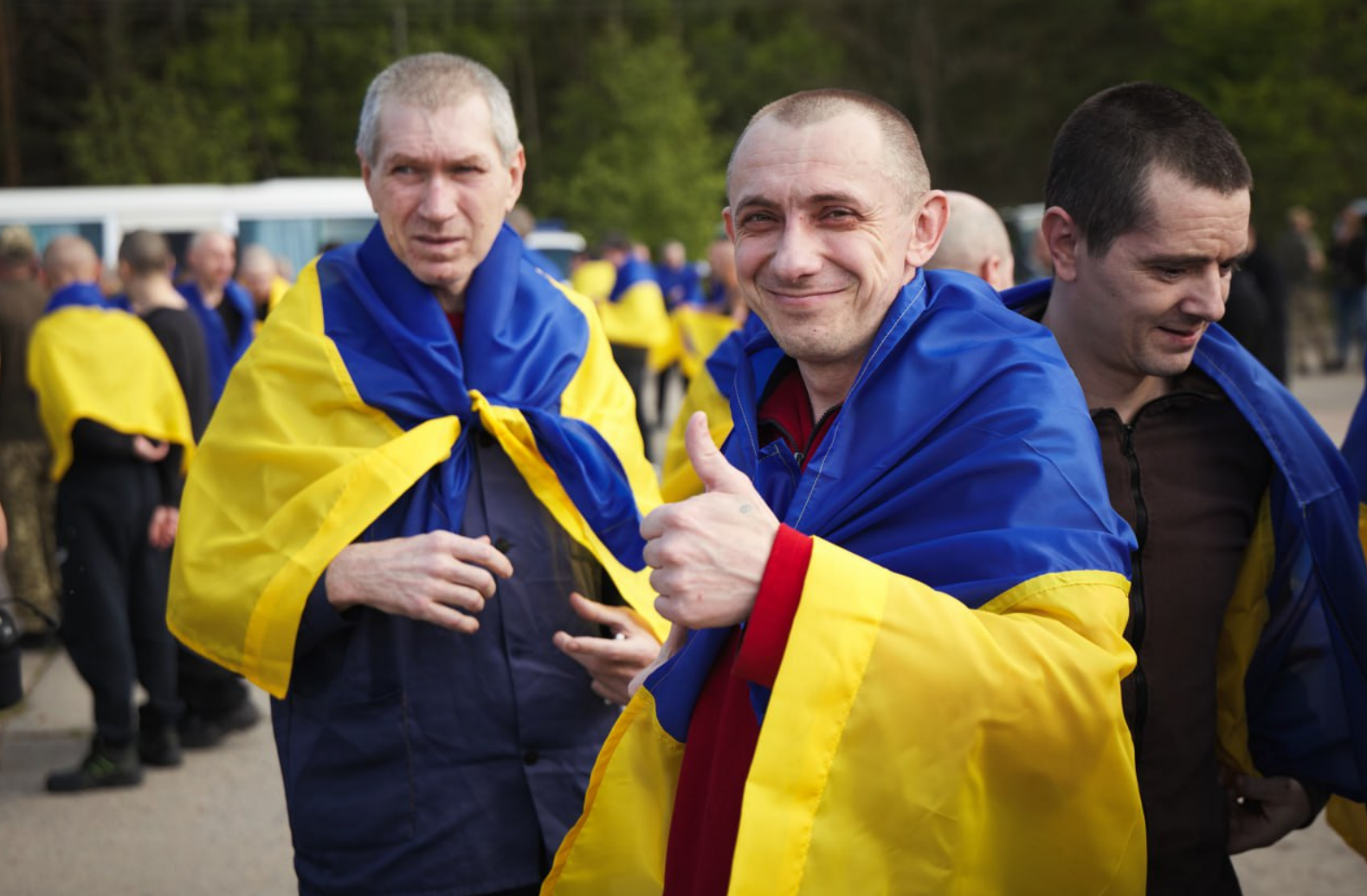 Перші з обміну 1000 на 1000: Україна повернула з російського полону 390 захисників