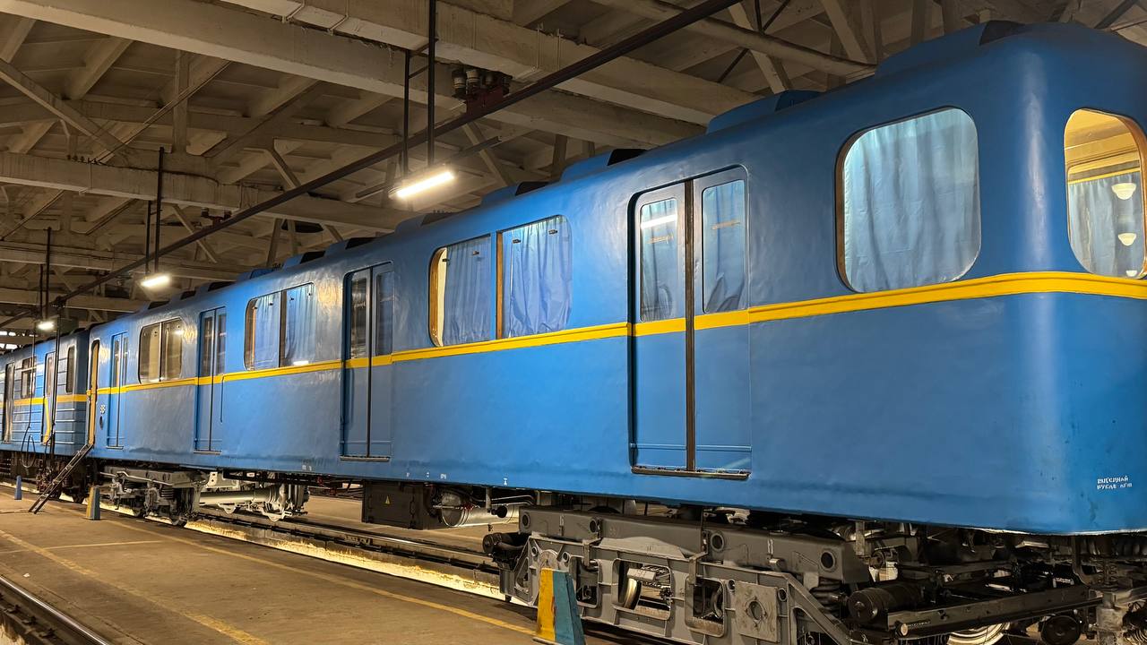 Як у київському метро перевіряють безпеку колій