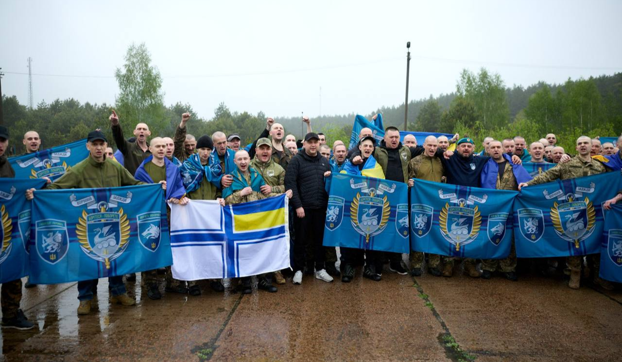 Україна та росія провели обмін військовополоненими: вдома 205 українців