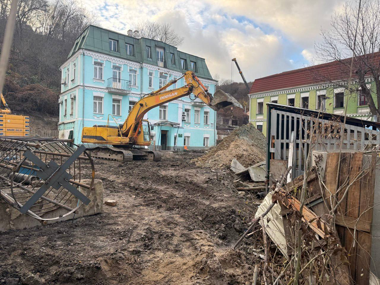 Суд дозволив знести історичну садибу Носача на Подолі в Києві: подробиці
