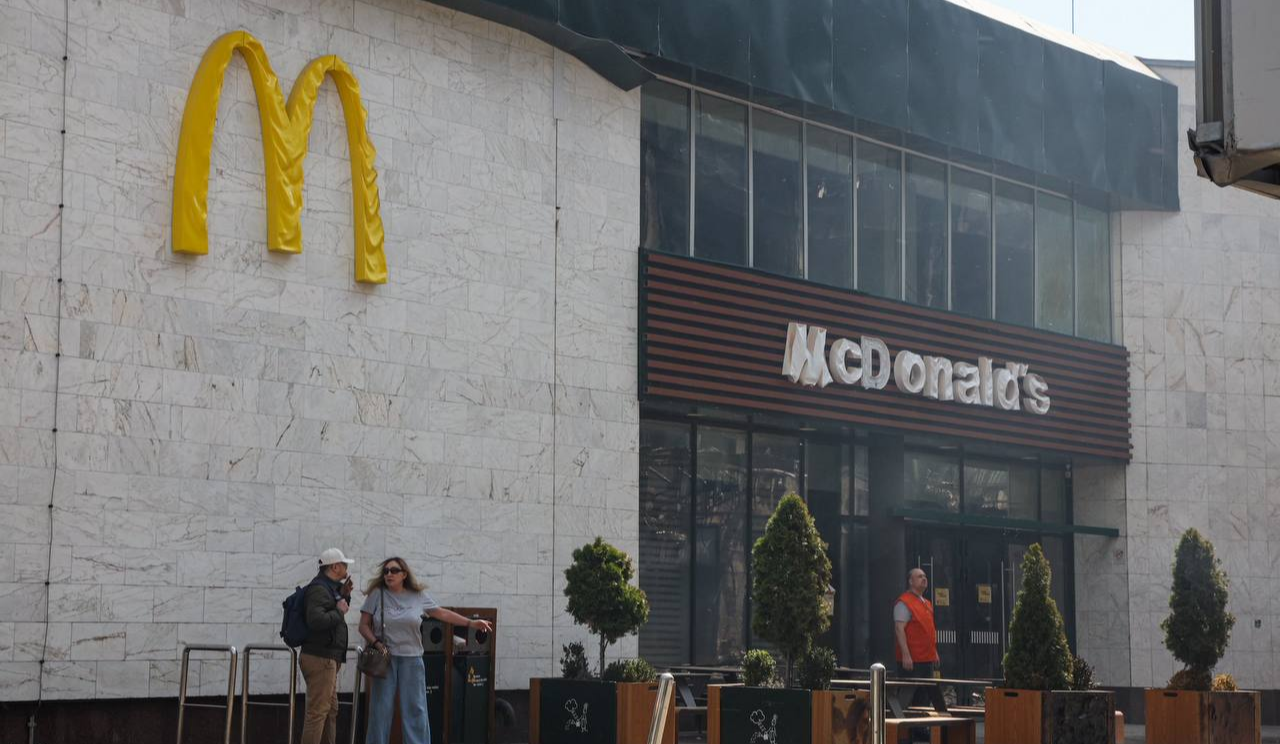 Роботу ресторану McDonald’s на Лук’янівці планують відновити якнайшвидше