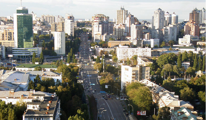 Патрульна поліція Києва виступає проти створення смуг громадського транспорту на Повітрофлотському проспекті