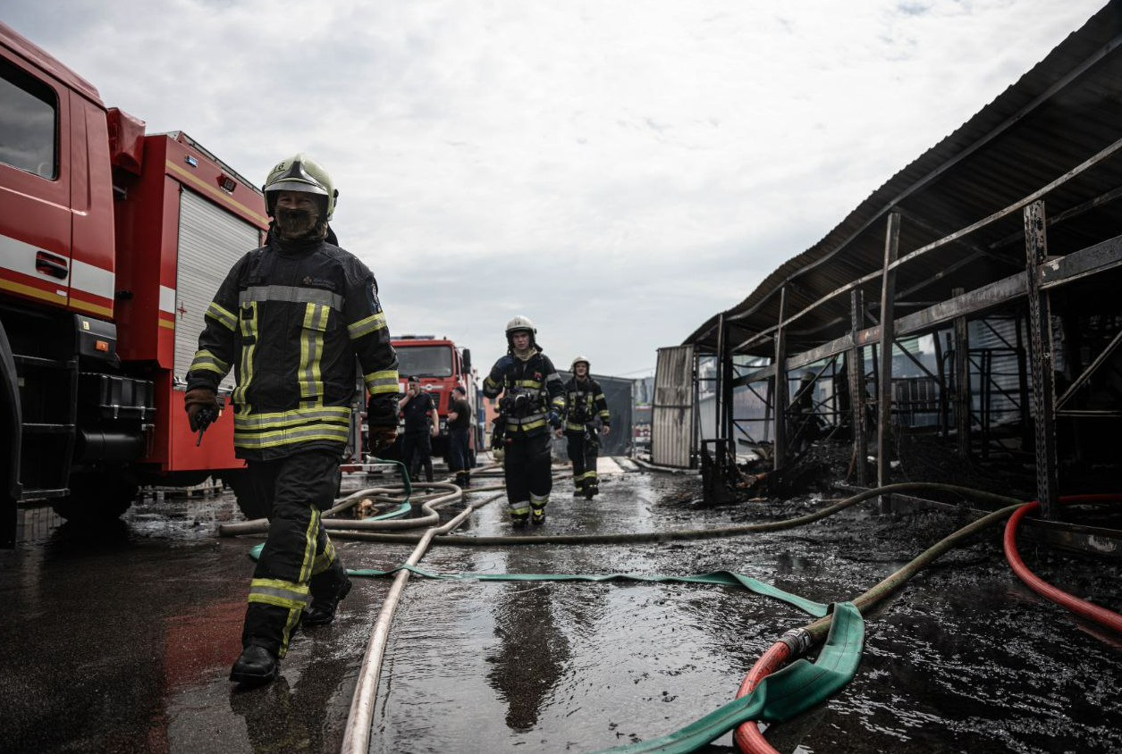 Пожежа на Оболоні 24 червня у Києві: фото