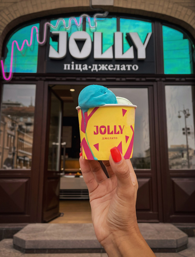 Заклади Києва де можна з'їсти морозиво: Джелатерія Jolly