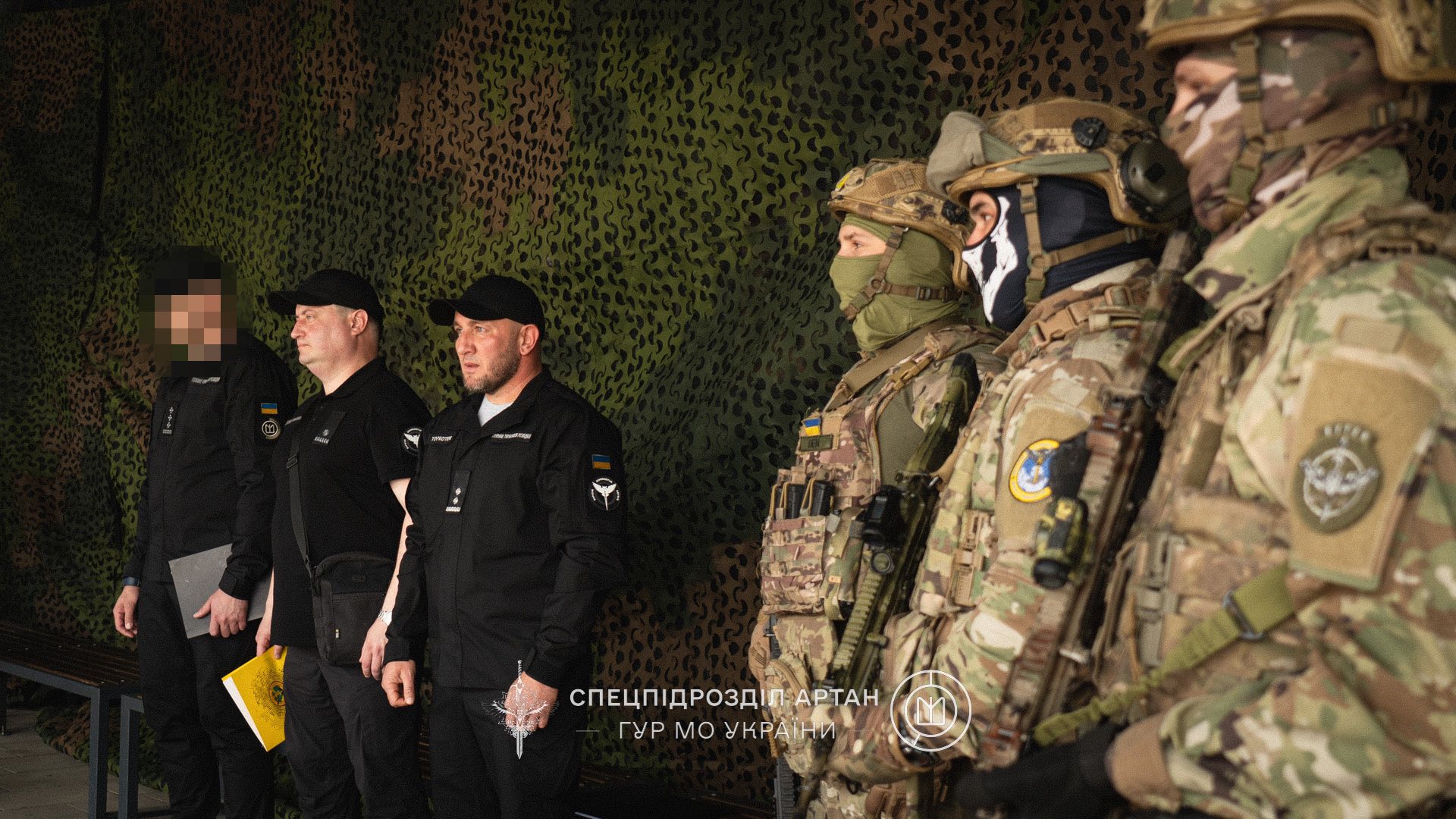У Києві відкрили мурал на честь воєнних розвідників спецпідрозділу ГУР "Артан": фото