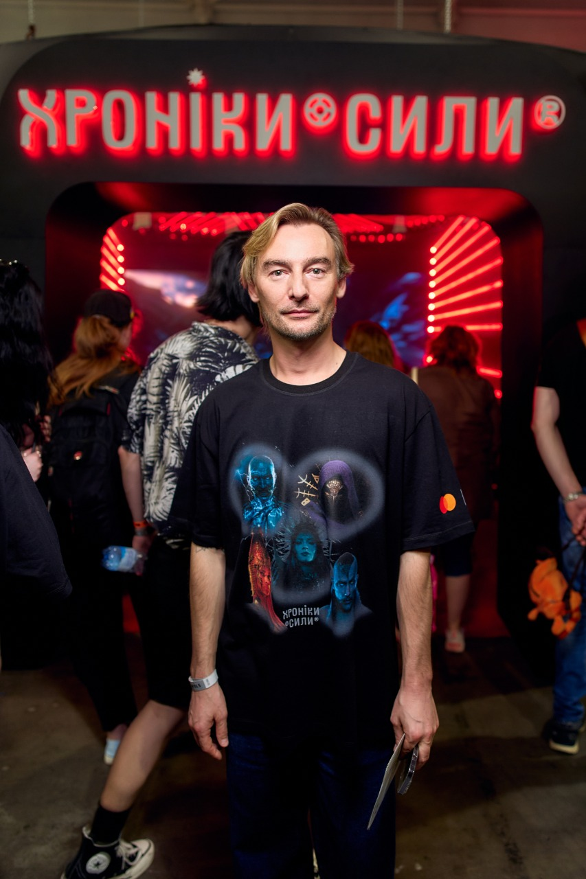 Книга з величезним потенціалом: на Fancon 2025 відбулася офіційна презентація першого фентезі-роману всесвіту "Хроніки Сили" — "Хорт. Перший характерник"