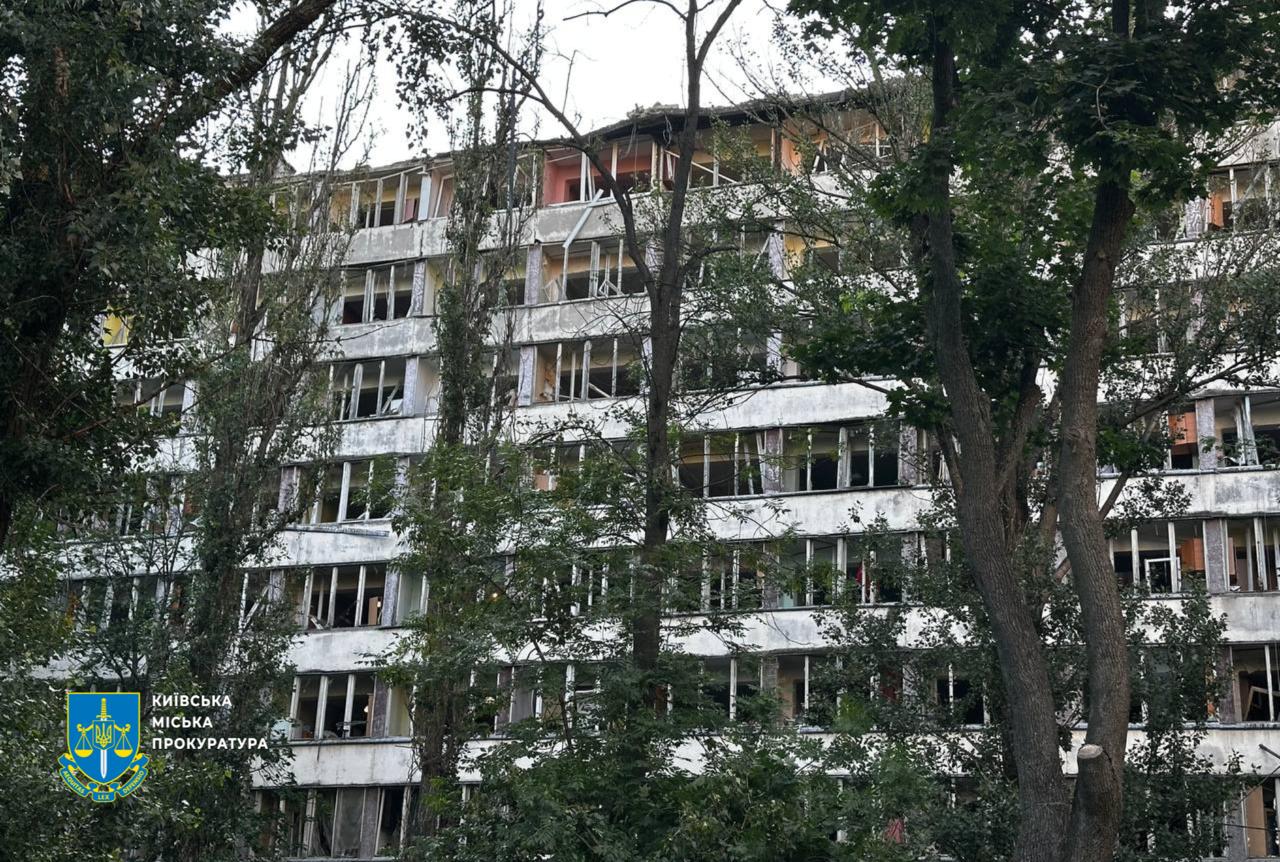 Наслідки масованого ракетного обстрілу Києва 17 червня 2025 року: фото та подробиці