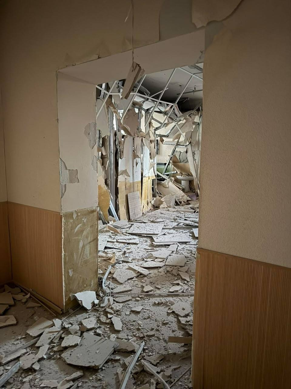 5 медзакладів пошкоджені у Києві внаслідок масованого нічного удару 2 червня 2026 року