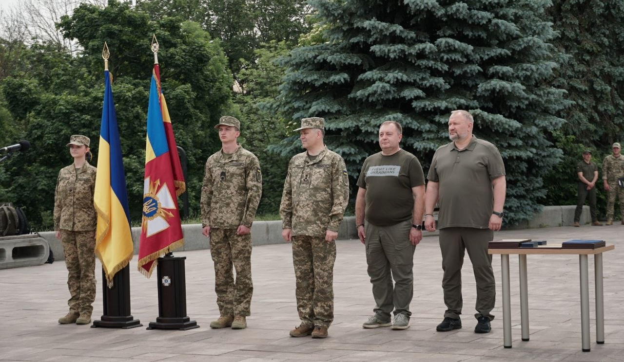На столичній Алеї захисників відкрили пам’ятний знак на честь Держспецзв’язку